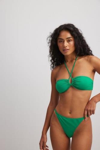 NA-KD Swimwear Bikinitrosa med tunt band - Green