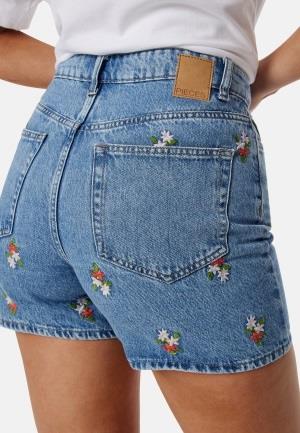 Pieces Pcsky HW Embroidery Shorts Light Blue Denim XL