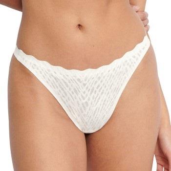 Sloggi Trosor ZERO Feel Bliss String Brief Vit Small Dam