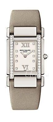 Patek Philippe Damklocka 4920G/010 Twenty~4 Vit/Satin 30x25 mm