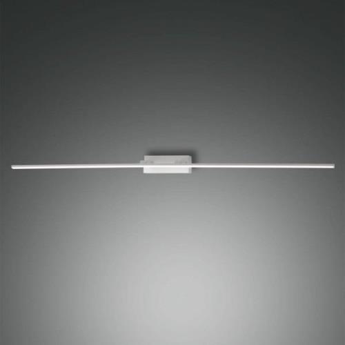 Fabas Luce Nala LED-spegellampa, vit, bredd 110 cm, metall