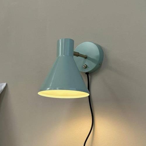 Dyberg Larsen vägglampa Sleep, mintgrön, Ø 15 cm, stål