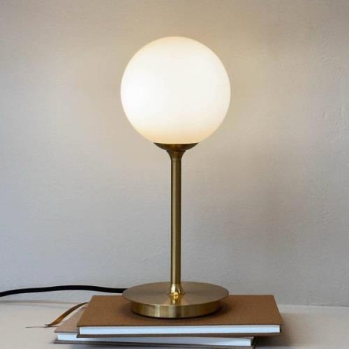 Dyberg Larsen bordslampa Sia, opal/mässingfärgad, höjd 12 cm