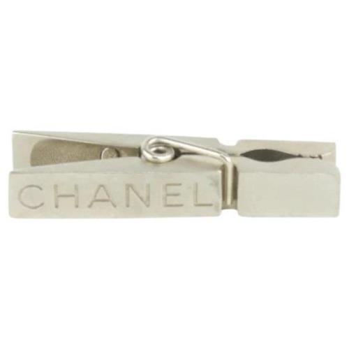 Chanel Vintage Förhandsägt Metall Smycken - Frankrike 98A Gray, Dam