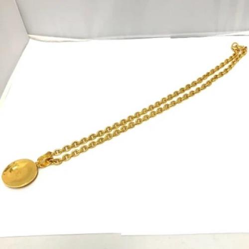 Chanel Vintage Begagnad Guld Chanel Halsband i Guld Yellow, Dam