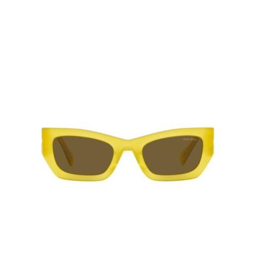 Miu Miu Gul Halvtransparent Cat-Eye Solglasögon Yellow, Dam