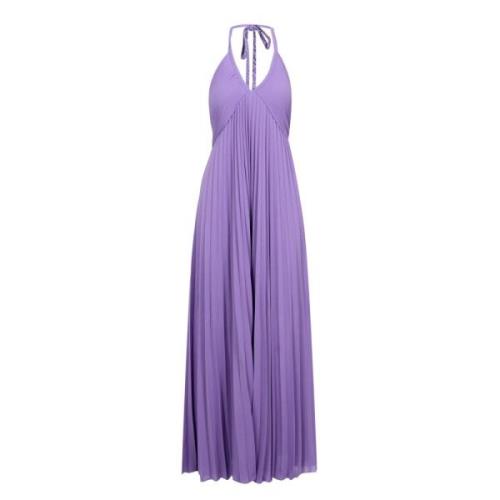 Kaos Gowns Purple, Dam