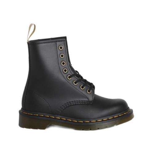 Dr. Martens Svarta Vegan Läderstövlar Black, Herr