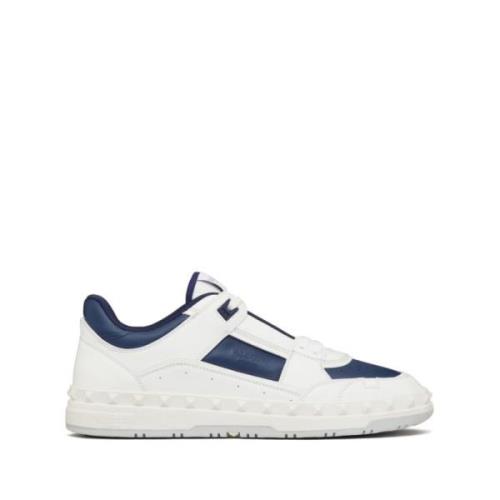 Valentino Garavani Blåa Sneakers med Rockstud-detaljer Blue, Herr