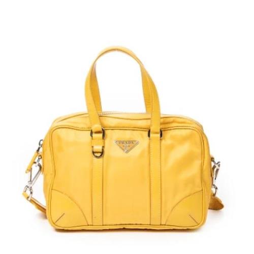 Prada Vintage Pre-owned Canvas prada-vskor Yellow, Dam