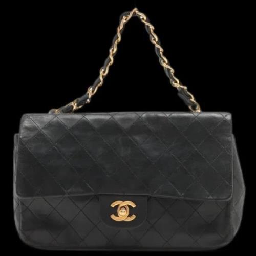 Chanel Vintage Förägad Svart Läder Chanel Flapväska Black, Dam