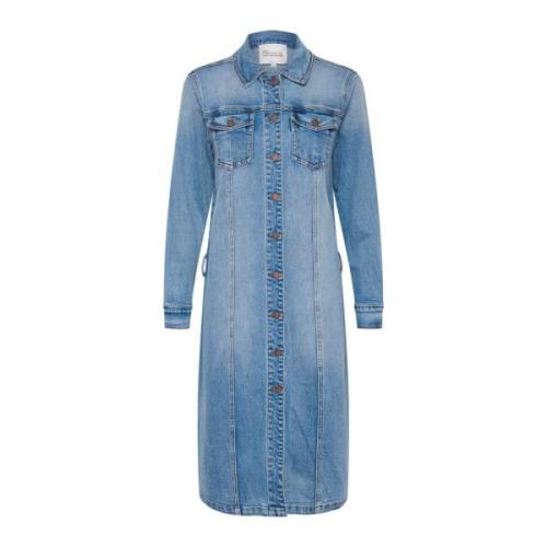 My Essential Wardrobe Ljusblå retro tvätt skjortklänning med långa ärm...