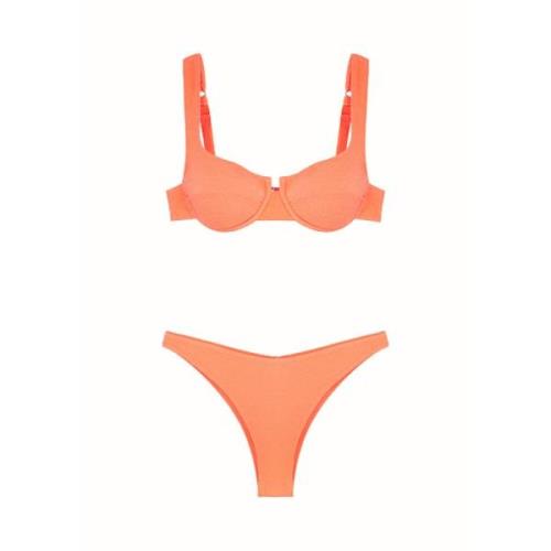 F**k Bikinis Orange, Dam
