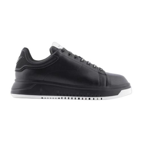 Emporio Armani Läder Sneakers med Gummilogo Black, Herr