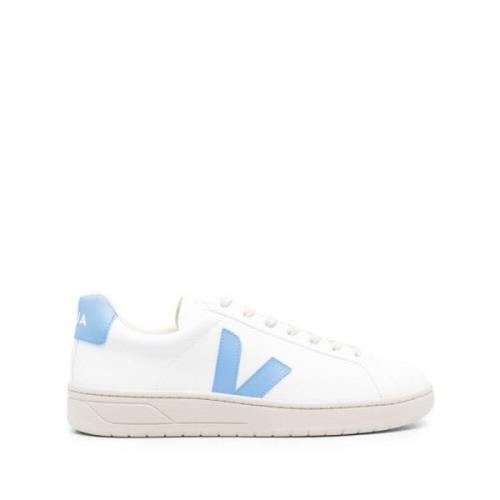 Veja Vit Sneaker med Kornblått Kalvskinn och Logodetaljer Multicolor, ...