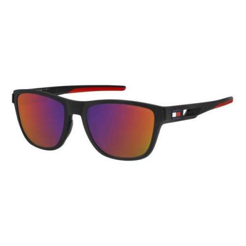 Tommy Hilfiger Matte Black/Red Violet Infrared Sunglasses Multicolor, ...