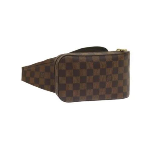 Louis Vuitton Vintage Pre-owned Belagd canvas axelremsvskor Brown, Dam