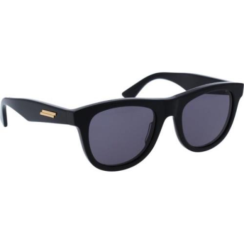 Bottega Veneta Ikoniska solglasögon för kvinnor Black, Dam