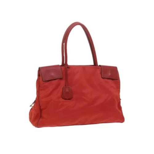 Prada Vintage Pre-owned Nylon handvskor Red, Dam