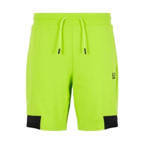 Emporio Armani EA7 Fluorescerande gula shorts med kontrastdetaljer Gre...