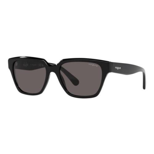 Vogue Hailey Bieber Sunglasses Black Black, Dam