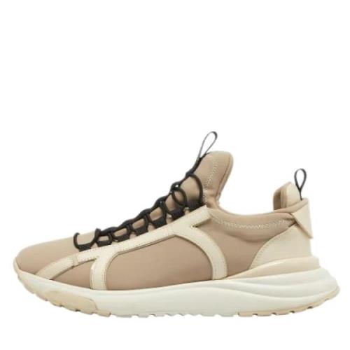 Salvatore Ferragamo Pre-owned Pre-owned Tyg sneakers Beige, Herr