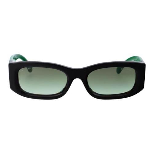 Chanel Stiliga Solglasögon för Soliga Dagar Black, Dam