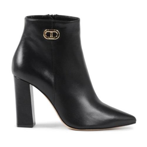 Dee Ocleppo Elegant Kalvskinn Ankelboot med Logodetalj Black, Dam