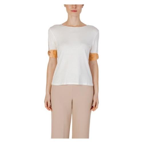 Alviero Martini 1a Classe Beige T-shirt med korta ärmar Beige, Dam