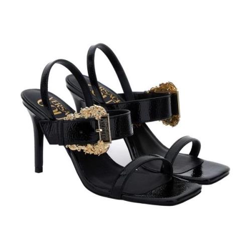 Versace Svarta Sandaler med Guldspänne Black, Dam