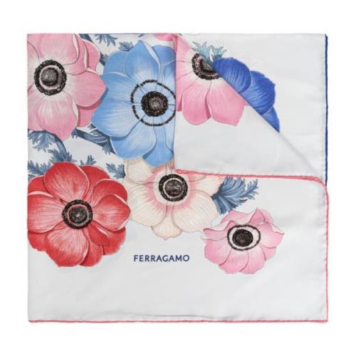 Salvatore Ferragamo Sidenscarf med blommotiv Multicolor, Dam