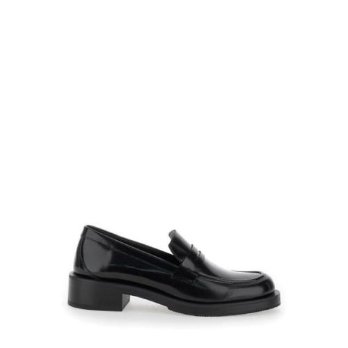 Stuart Weitzman Svarta platta skor Palmer Bold Loafer Black, Dam