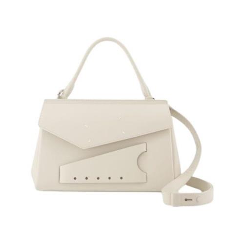 Maison Margiela Beige Läderclutch med Magnetiskt Lås Beige, Dam