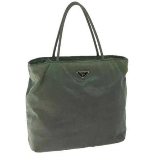 Prada Vintage Pre-owned Nylon prada-vskor Green, Dam