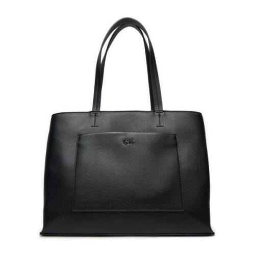 Calvin Klein Svart handväska med ytterficka Black, Dam