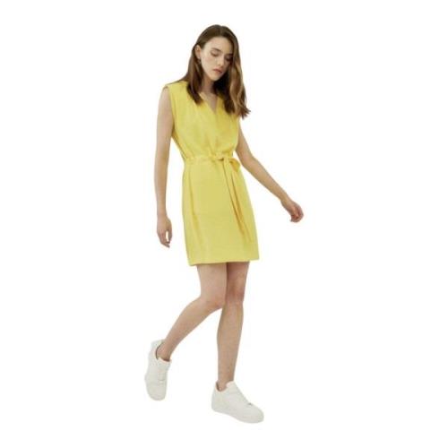 Silvian Heach Kort klänning med dragsko Yellow, Dam