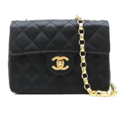 Chanel Vintage Pre-owned Satin axelremsvskor Black, Dam