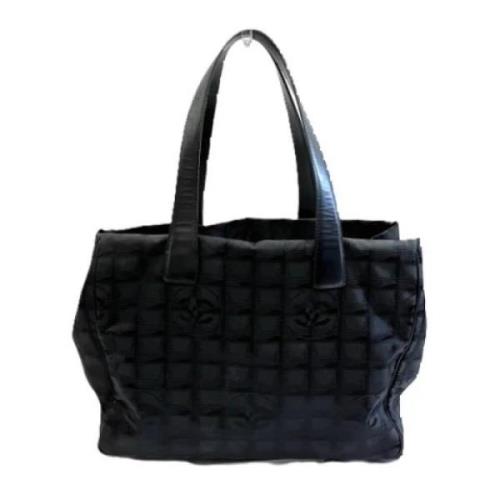 Chanel Vintage Pre-owned Tyg axelremsvskor Black, Dam