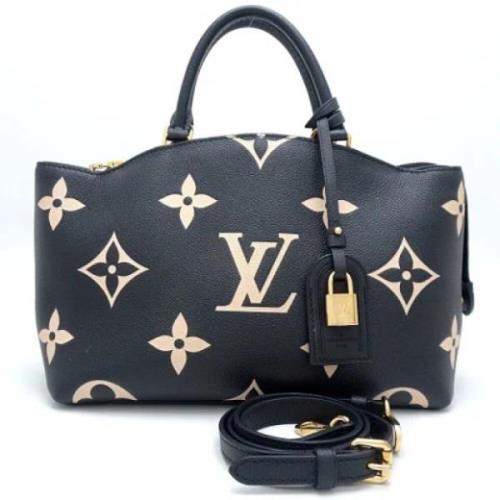 Louis Vuitton Vintage Pre-owned Tyg louis-vuitton-vskor Black, Dam