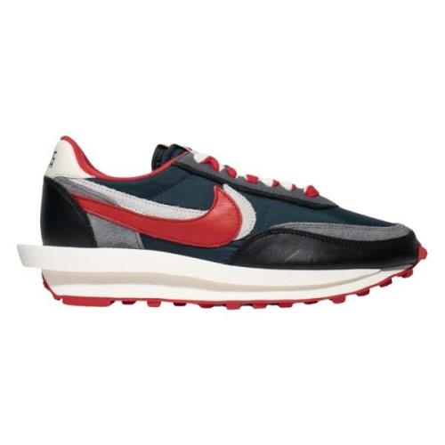 Nike Begränsad upplaga Waffle sacai University Red Multicolor, Herr