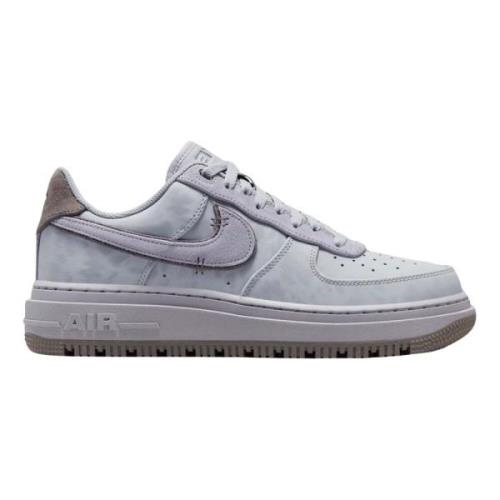 Nike Begränsad upplaga Air Force 1 Low Luxe Providence Purple Purple, ...