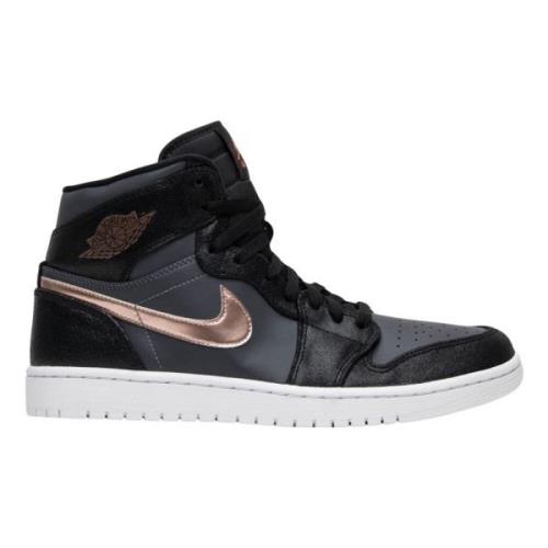 Nike Begränsad upplaga Retro Bronze Medal Sneakers Black, Herr