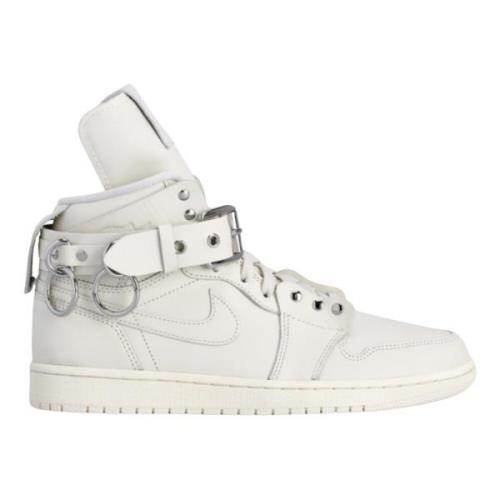 Nike Begränsad Upplaga Höga Topp Sneakers White, Herr