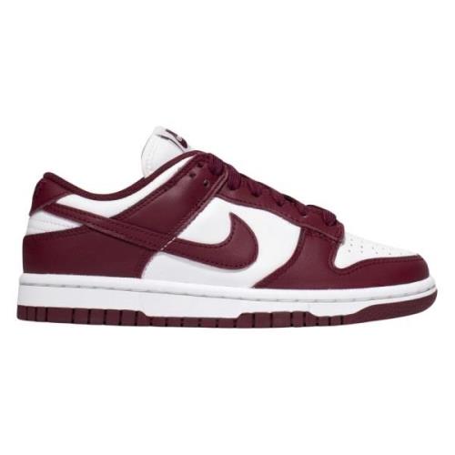 Nike Begränsad Upplaga Bordeaux Låga Sneakers Brown, Dam