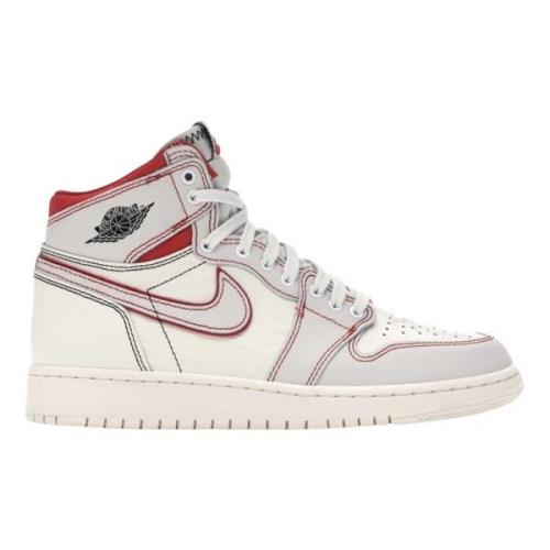 Nike Begränsad upplaga Air Jordan 1 Retro White, Dam