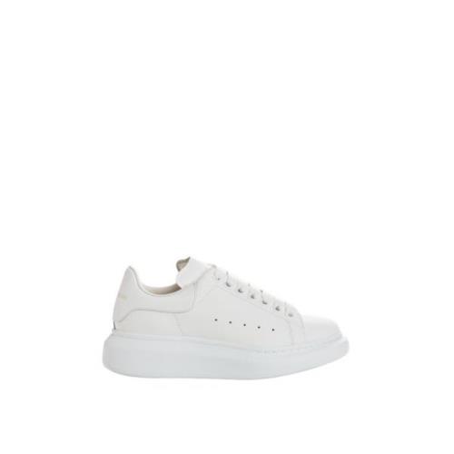 Alexander McQueen Ikoniska Snörskor i Oversize White, Dam