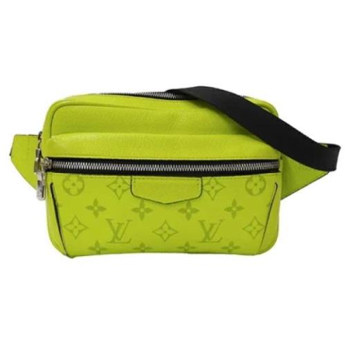 Louis Vuitton Vintage Pre-owned Tyg louis-vuitton-vskor Green, Dam