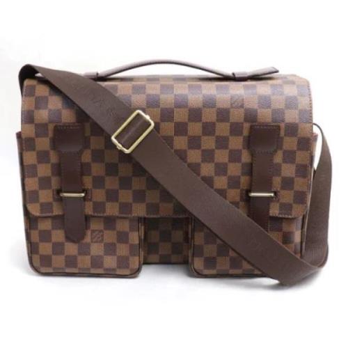 Louis Vuitton Vintage Pre-owned Tyg axelremsvskor Brown, Dam