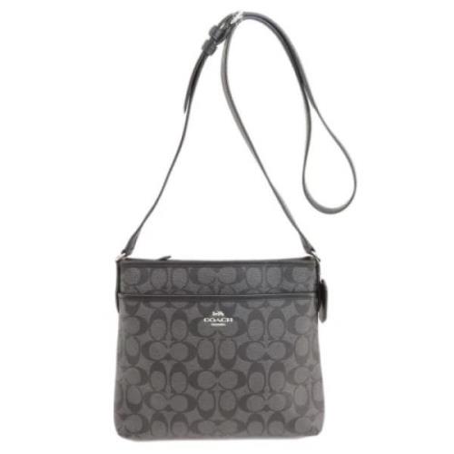 Coach Pre-owned Pre-owned Canvas axelremsvskor Black, Dam