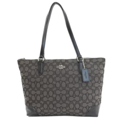 Coach Pre-owned Pre-owned Canvas totevskor Gray, Dam